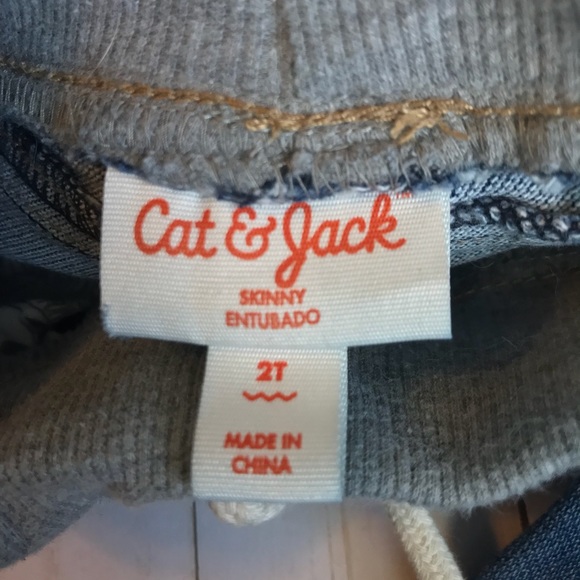 Cat & Jack jeans - Picture 3 of 3